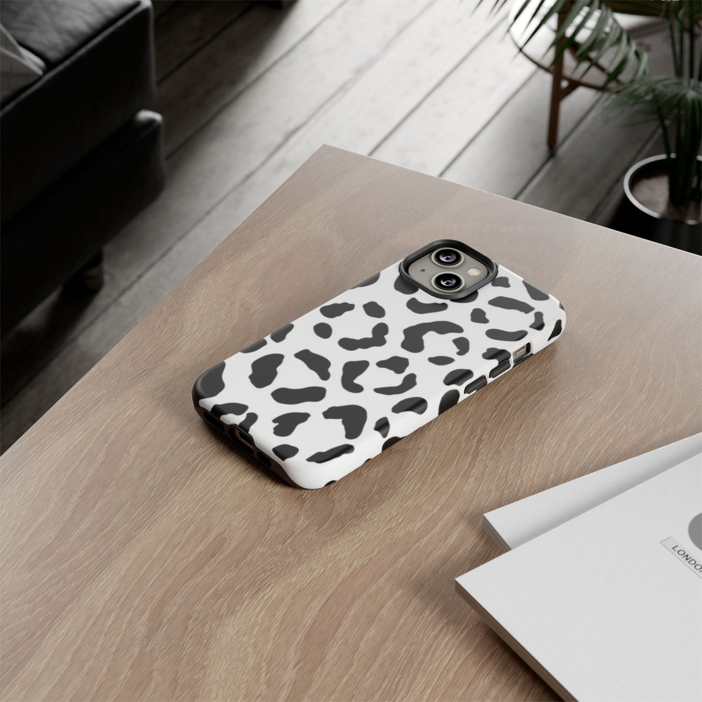 Black and White Leopard Print Tough Case