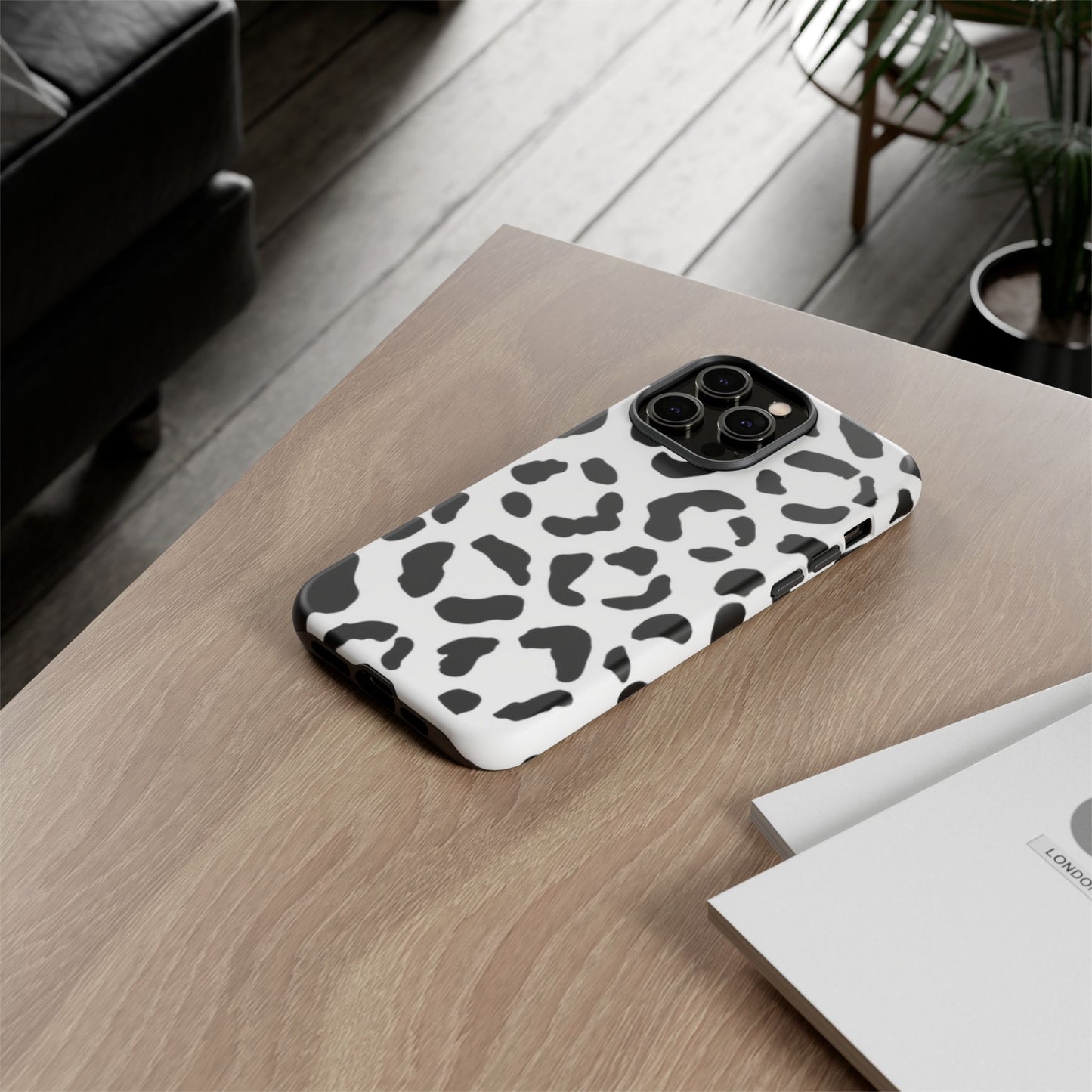 Black and White Leopard Print Tough Case
